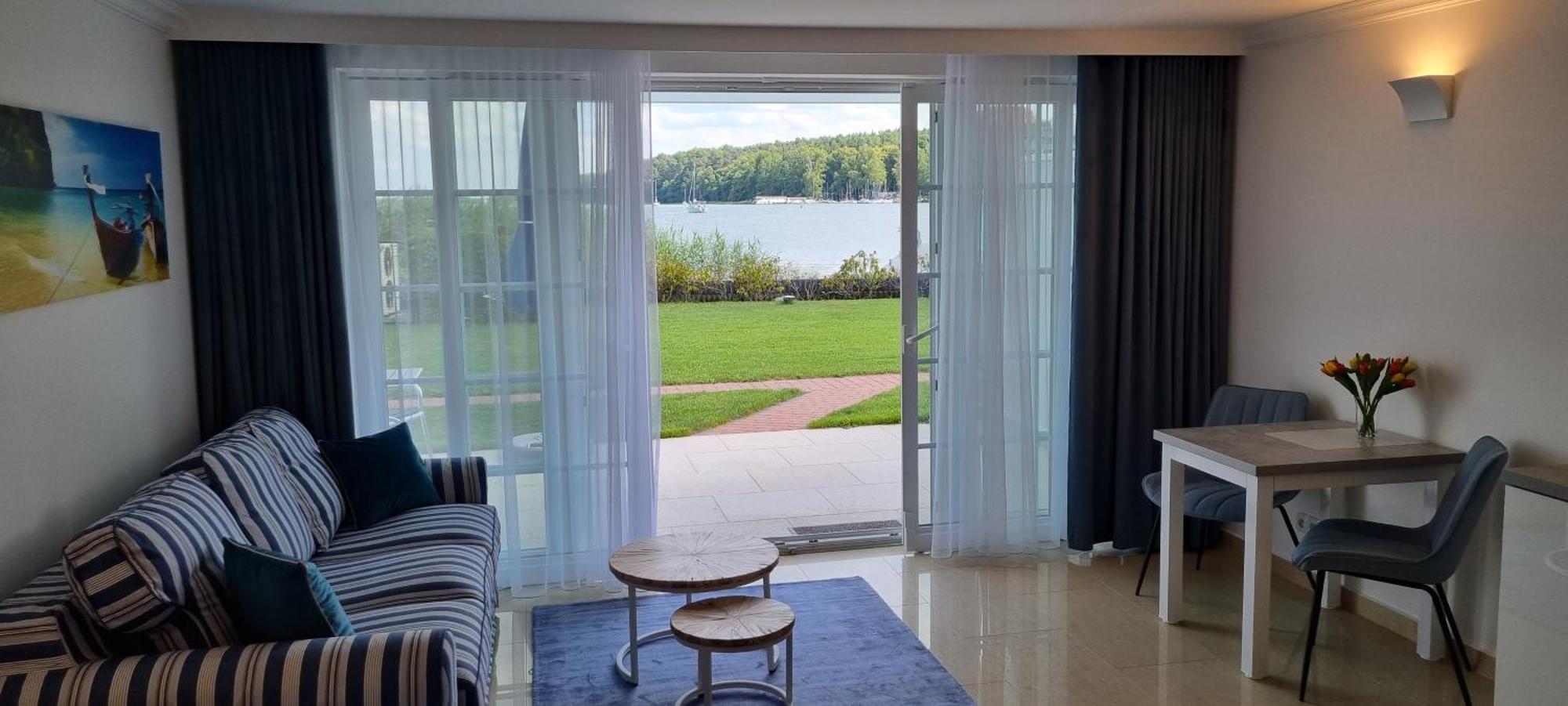 Villa Le Lux Миколайки Экстерьер фото