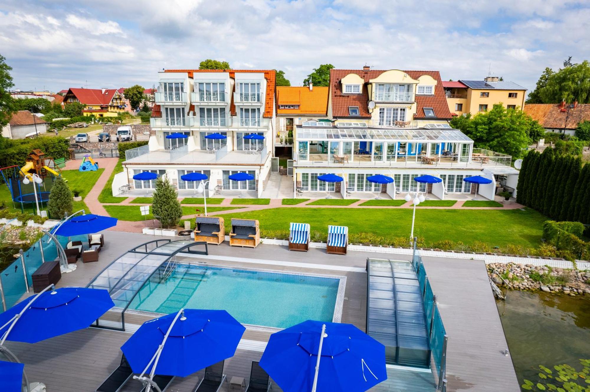 Villa Le Lux Миколайки Экстерьер фото